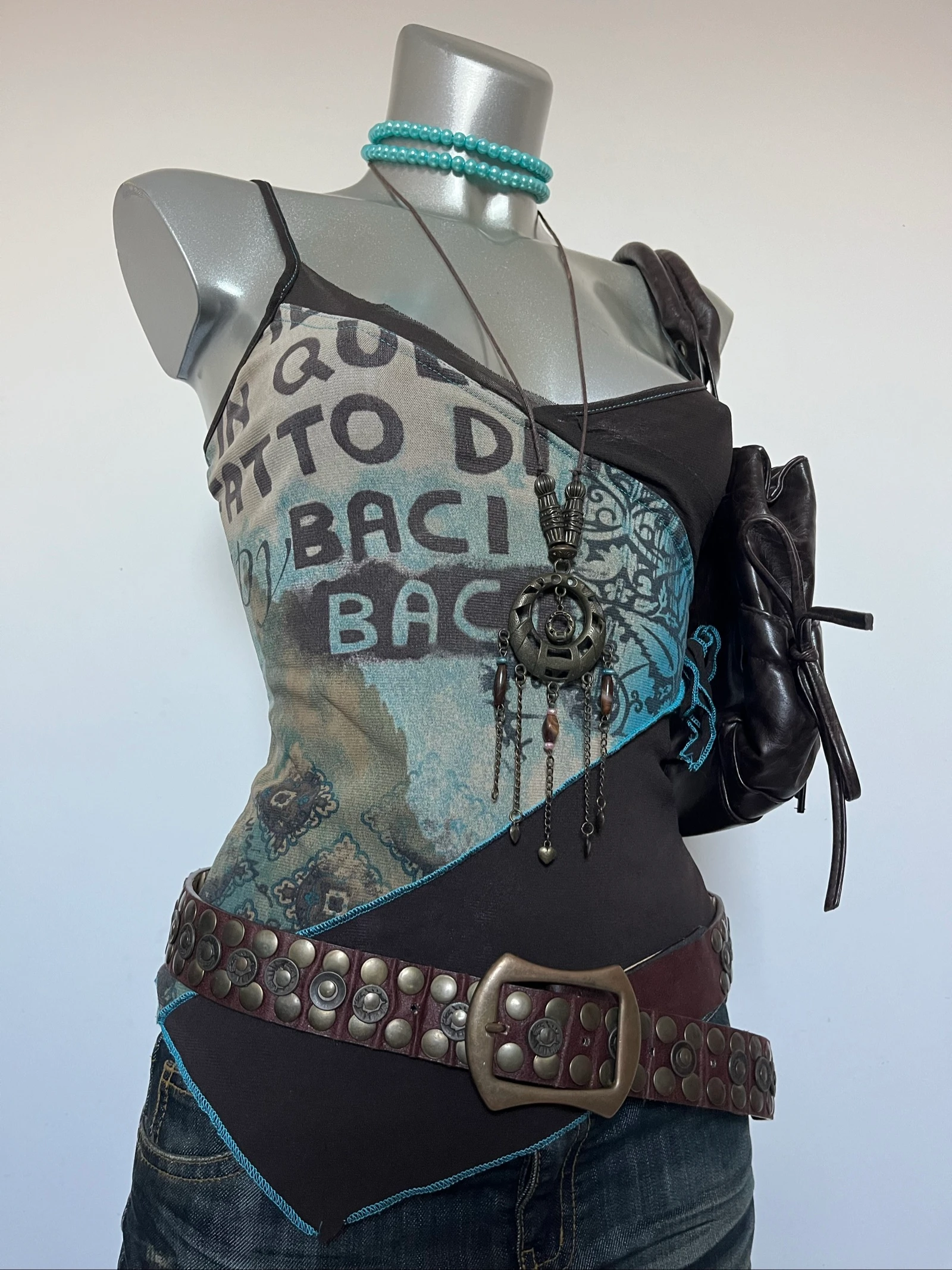 Top asymétrique en mesh imprimé graphique vintage Y2K🩵2000s 